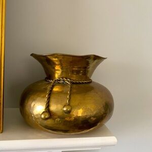 Vintage hammered‎ vase with tassels brass gold boho MCM